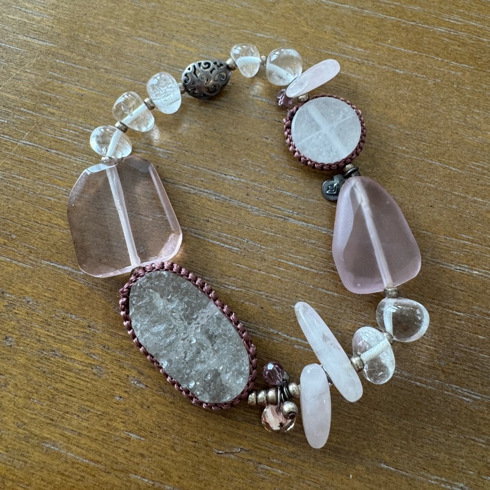 Retired Silpada Drusy Pink "Gentle Edge" Stretch Bracelet